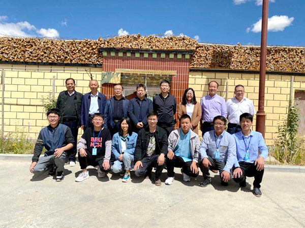 高原慰問送清涼，情系基層暖人心